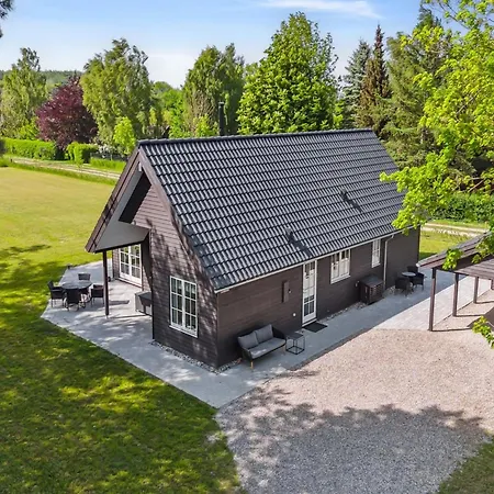 Holiday home Emmalina