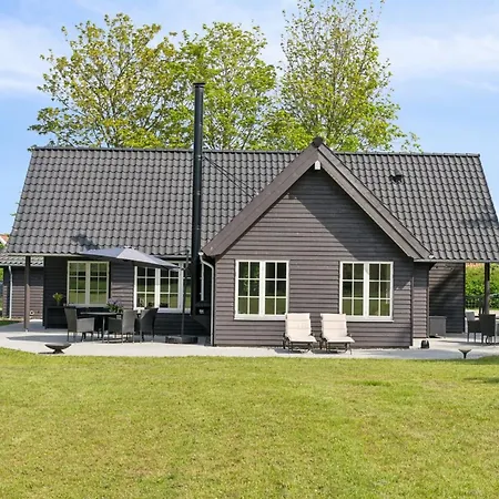 Ferienhaus Emmalina - 1-3km From The Sea By Interhome